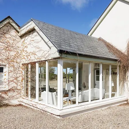 Wild Atlantic Way Beachhouse 度假居 Caherlean