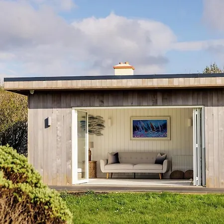 Wild Atlantic Way Beachhouse 度假居 Caherlean